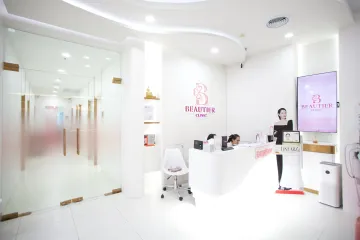 บริเวณต้อนรับ Beautier Clinic พระราม 9